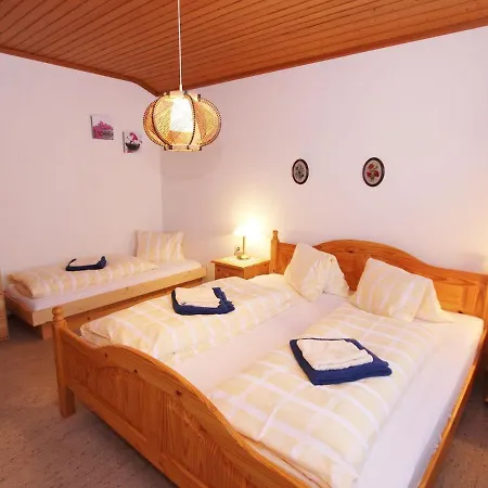 Chalet With Sauna In Piesendorf Near Ski Area