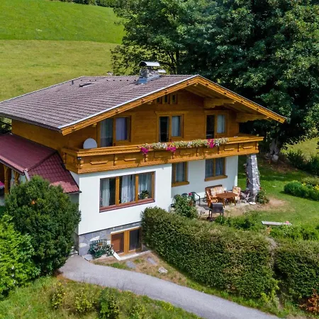 Chalet With Sauna In Piesendorf Near Ski Area