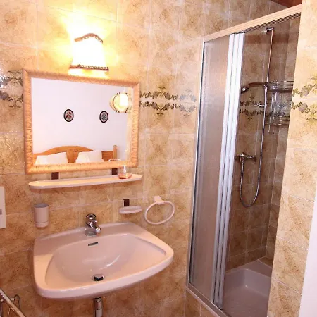 Chalet With Sauna In Piesendorf Near Ski Area Chalet